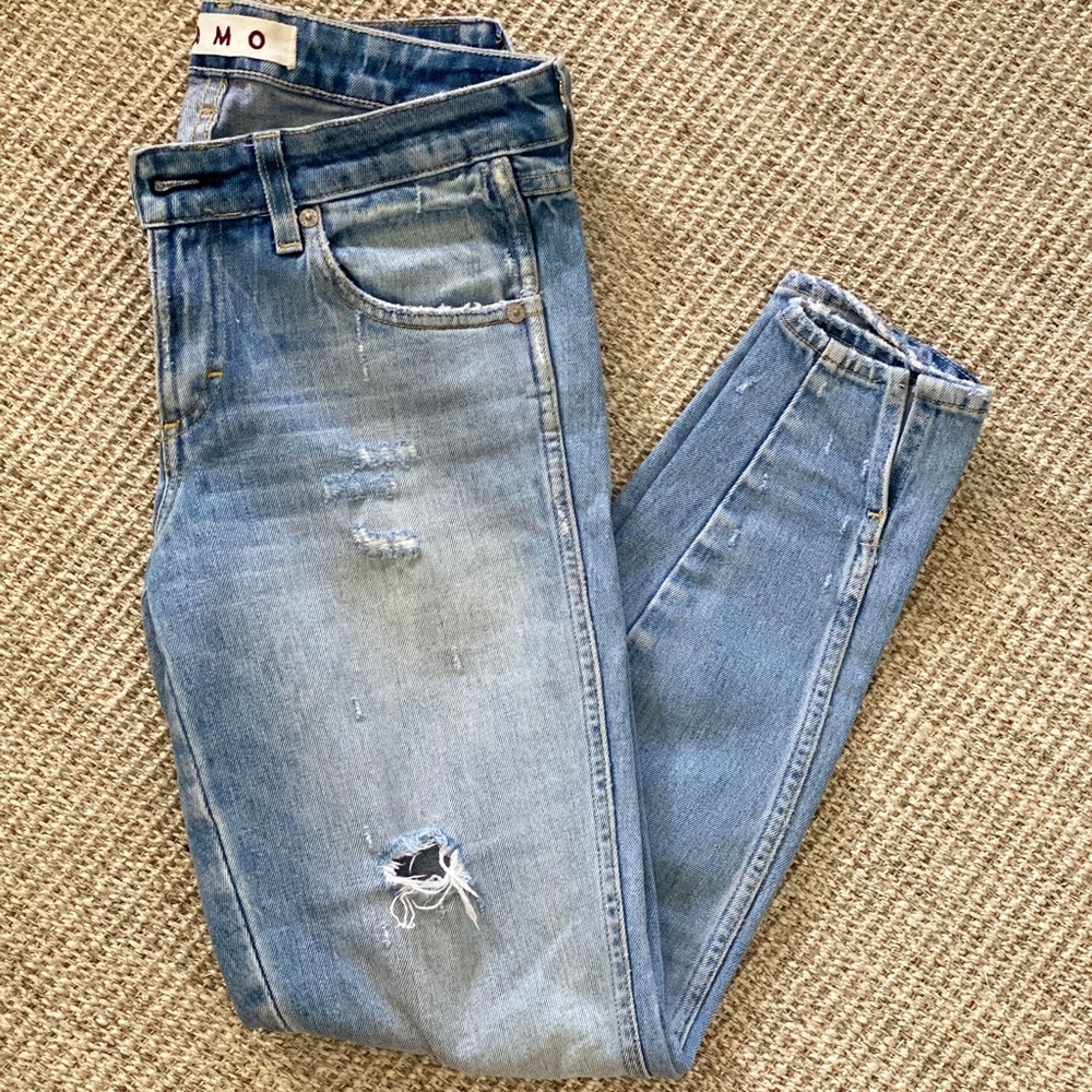 Amo Women’s Jeans